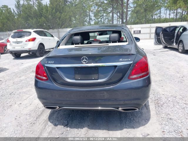 55SWF4KB5FU088017 Mercedes-Benz C 300 4matic/luxury 4matic/sport 4matic