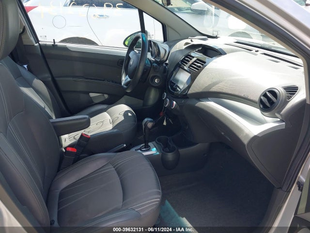 Chevrolet Spark 1lt Auto 2014 KL8CD6S97EC496199 Image 5