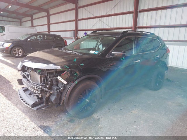 Nissan ROGUE SV 2017 5N1AT2MV3HC820947 Image 2