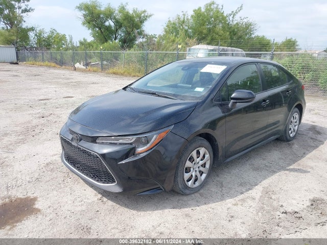 Toyota COROLLA LE 2022 JTDEPMAE8NJ192174 Image 2