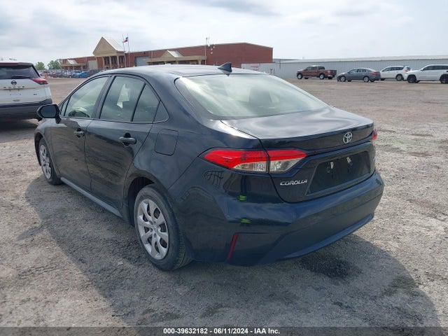 Toyota COROLLA LE 2022 JTDEPMAE8NJ192174 Image 3