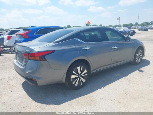1N4BL4DW2NN408456 Nissan Altima Sv Intelligent Awd