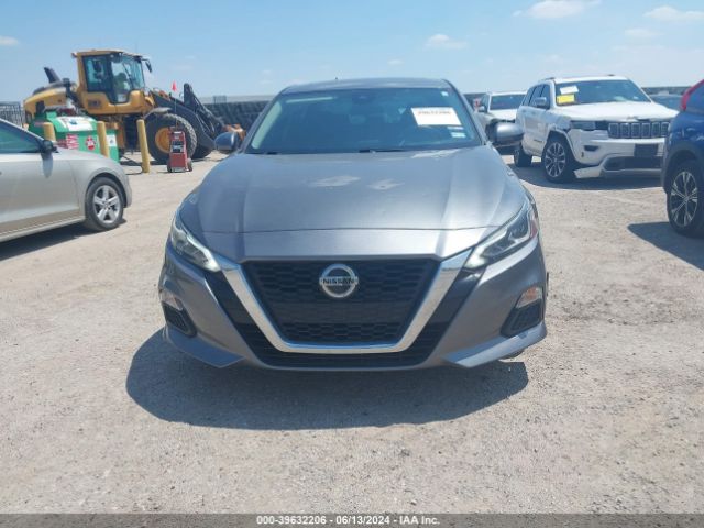 1N4BL4DW2NN408456 Nissan Altima Sv Intelligent Awd