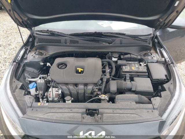3KPF24AD6RE704916 KIA Forte Lxs