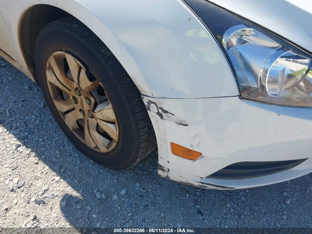 Chevrolet Cruze Ls Auto 2014 1G1PA5SH2E7346845 Image 6