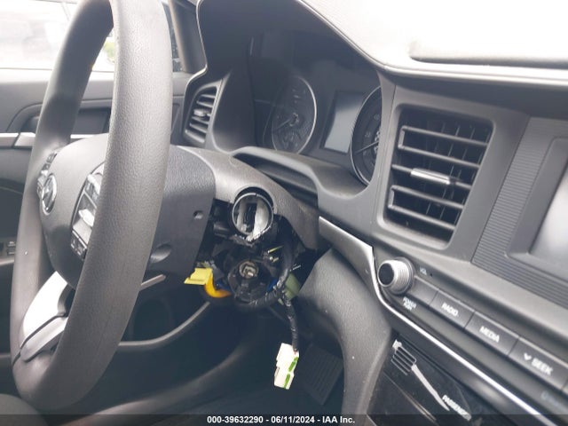 Hyundai ELANTRA SE 2020 5NPD74LF9LH550387 Image 6