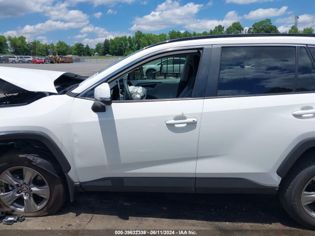 Toyota Rav4 Xle 2024 2T3W1RFV2RC263728 Image 15