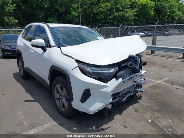 Toyota Rav4 Xle 2024 2T3W1RFV2RC263728 Image 18