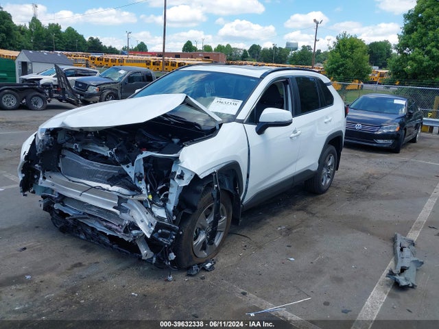 Toyota Rav4 Xle 2024 2T3W1RFV2RC263728 Image 2