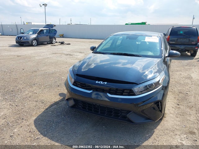 KIA Forte Lxs 2023 3KPF24AD6PE675995 Image 13