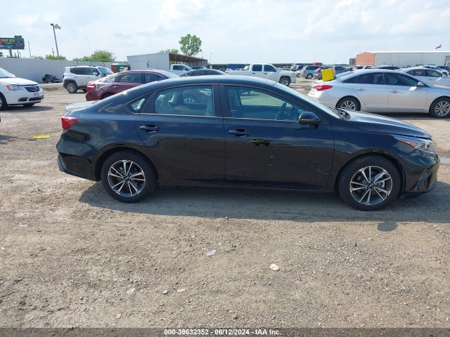 KIA Forte Lxs 2023 3KPF24AD6PE675995 Image 14