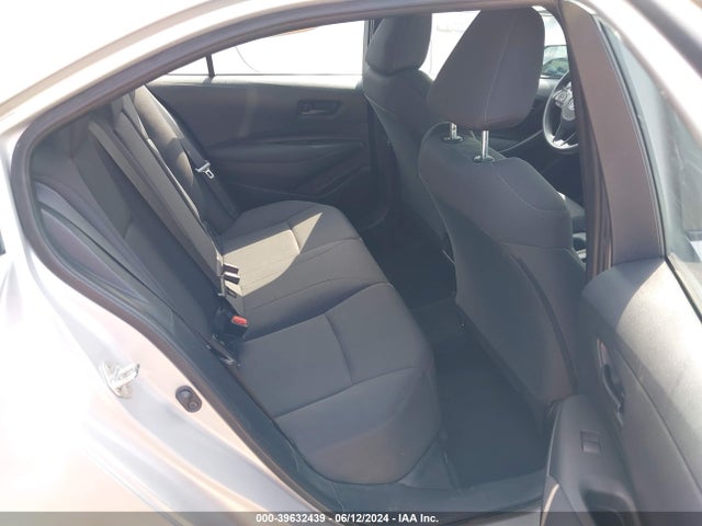 Toyota COROLLA LE 2022 5YFEPMAE2NP331954 Image 8