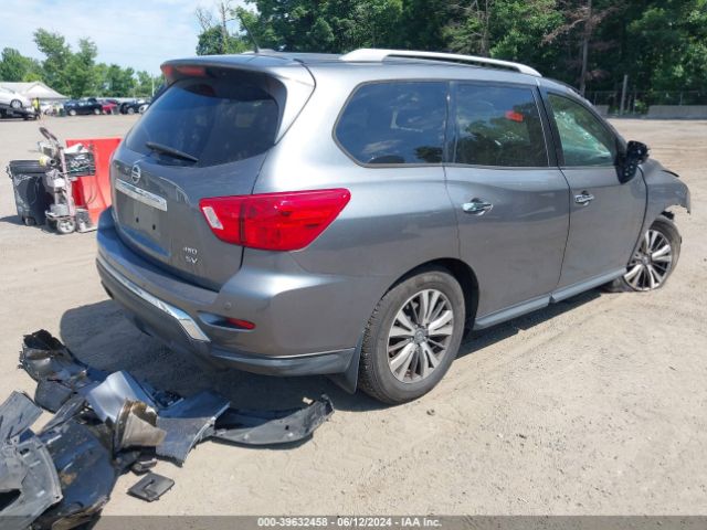 5N1DR2MM0JC648496 Nissan Pathfinder Sv
