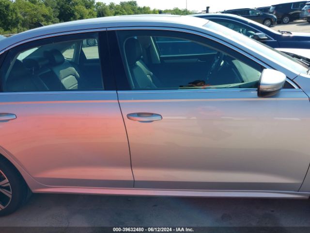 1VWSA7A30MC011833 Volkswagen Passat 2.0t Se