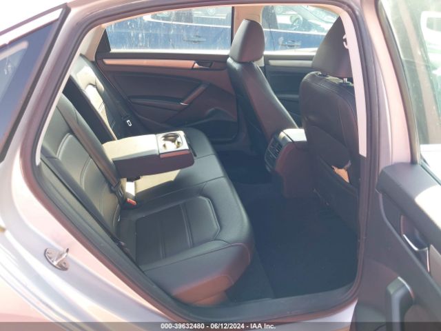 1VWSA7A30MC011833 Volkswagen Passat 2.0t Se