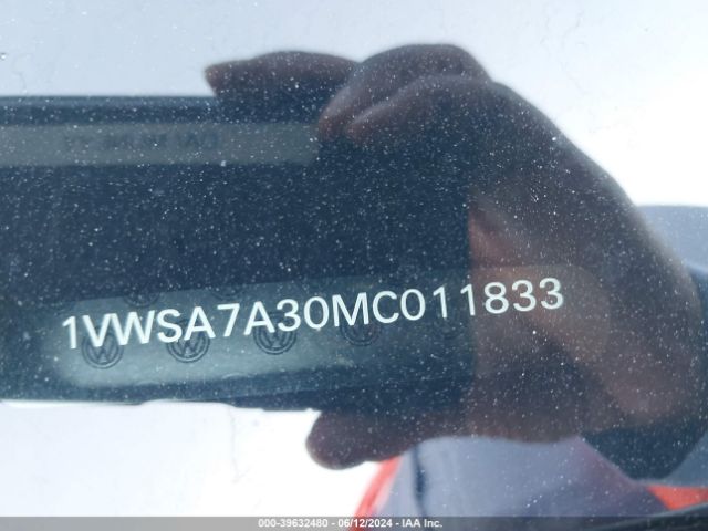 1VWSA7A30MC011833 Volkswagen Passat 2.0t Se