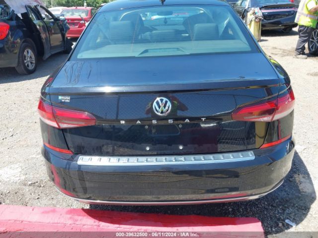 1VWSA7A31MC005202 Volkswagen Passat 2.0t Se