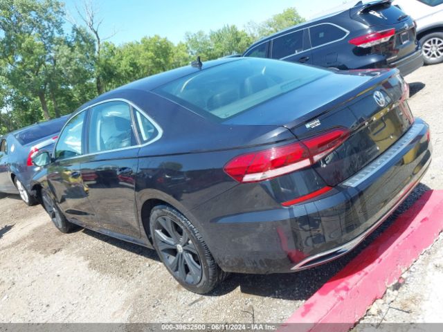 1VWSA7A31MC005202 Volkswagen Passat 2.0t Se