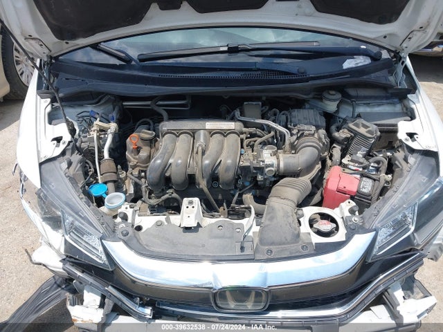 Honda FIT EX 2018 3HGGK5H84JM704511 Image 10