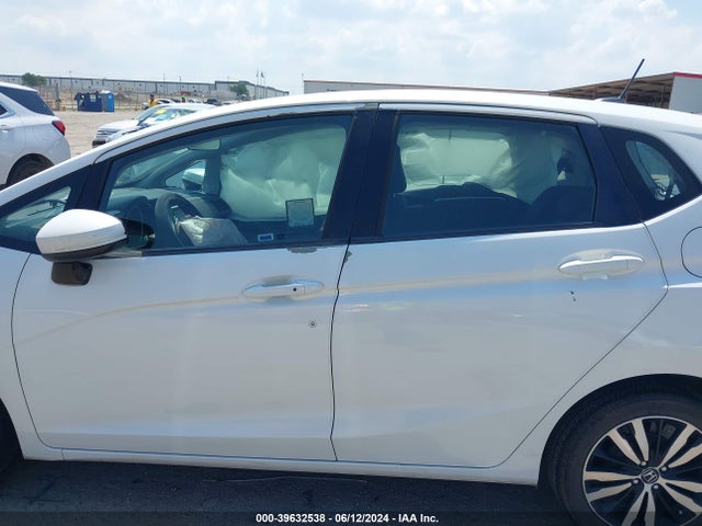 Honda FIT EX 2018 3HGGK5H84JM704511 Image 14