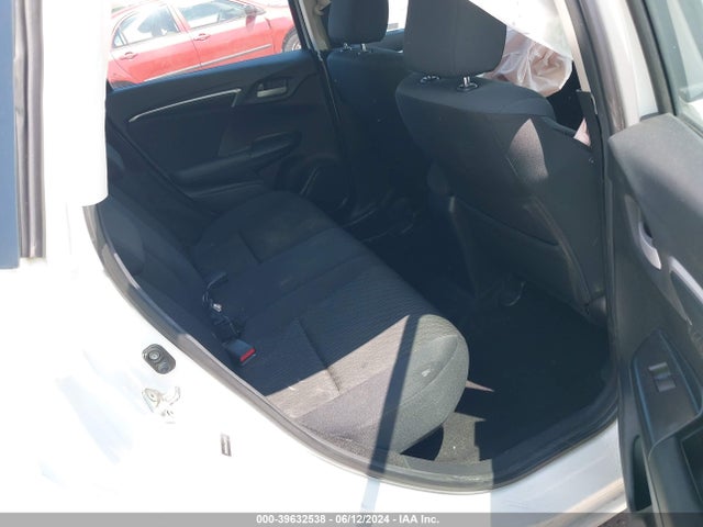 Honda FIT EX 2018 3HGGK5H84JM704511 Image 8