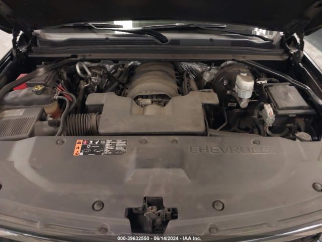 1GNSKHKC6JR101119 Chevrolet Suburban Lt