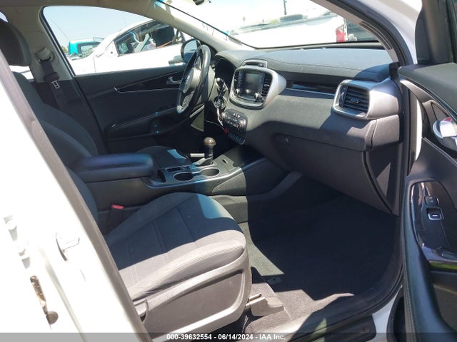 KIA Sorento 2.4l Lx 2017 5XYPG4A33HG221530 Image 5