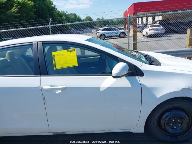 Toyota COROLLA LE 2018 2T1BURHE3JC056121 Image 13