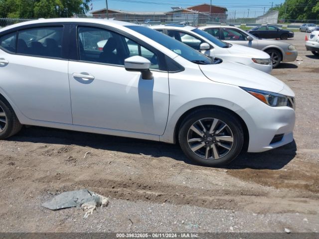 3N1CN8EV5ML881582 Nissan Versa Sv Xtronic Cvt