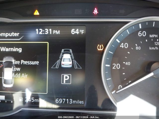 3N1CN8EV5ML881582 Nissan Versa Sv Xtronic Cvt