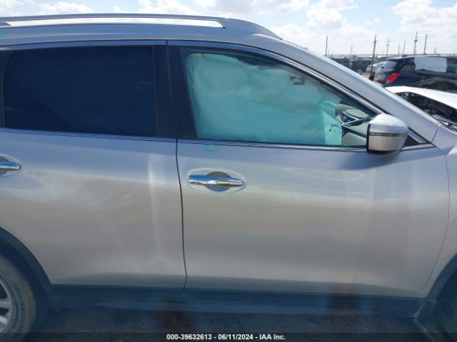 JN8AT2MT5LW035196 Nissan Rogue S Fwd