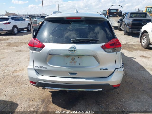 JN8AT2MT5LW035196 Nissan Rogue S Fwd