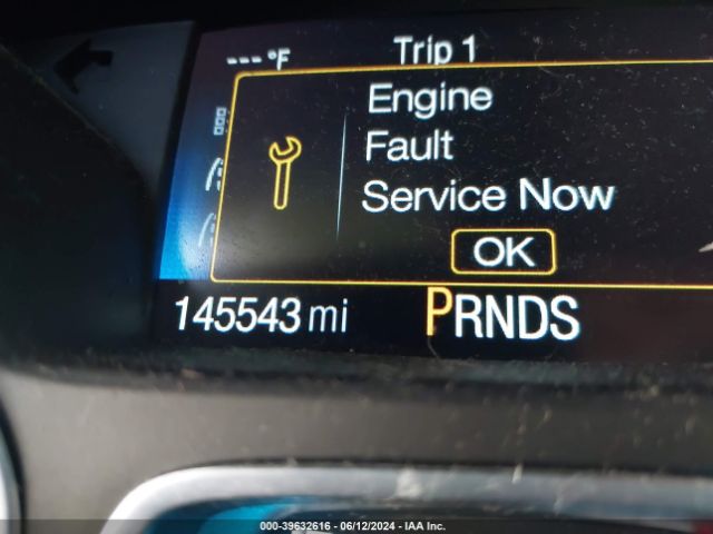 1FMCU9J94HUE69319 Ford Escape Titanium