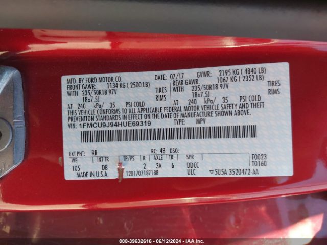 1FMCU9J94HUE69319 Ford Escape Titanium