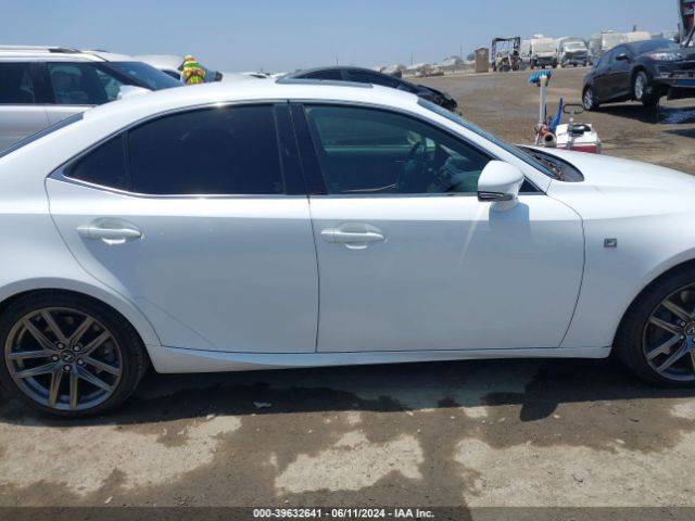 JTHBA1D2XJ5068476 Lexus IS 300