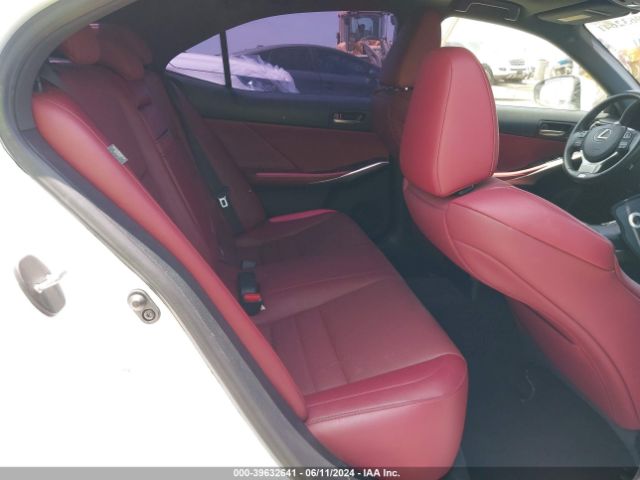 JTHBA1D2XJ5068476 Lexus IS 300