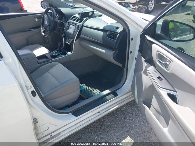 Toyota CAMRY LE 2017 4T1BF1FK3HU391845 Image 3