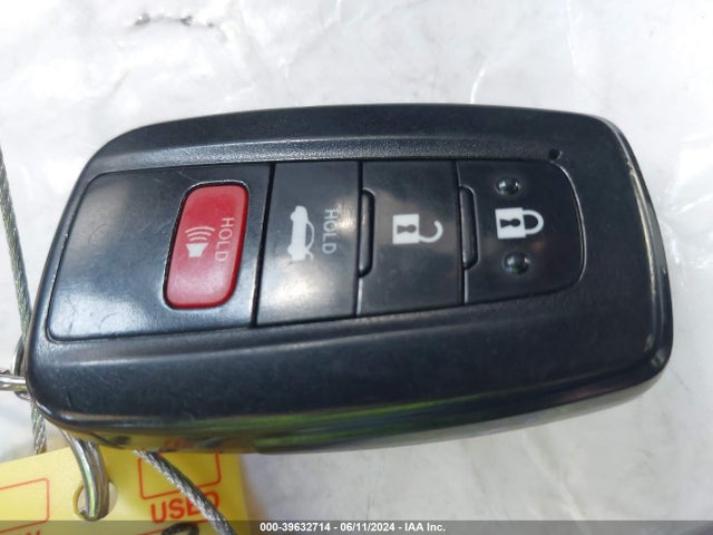 Toyota Corolla Hybrid Le 2021 JTDEAMDE8MJ023669 Image 11