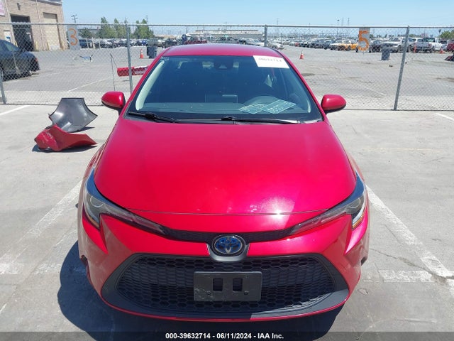 Toyota Corolla Hybrid Le 2021 JTDEAMDE8MJ023669 Image 13