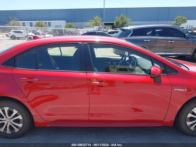 Toyota Corolla Hybrid Le 2021 JTDEAMDE8MJ023669 Image 14