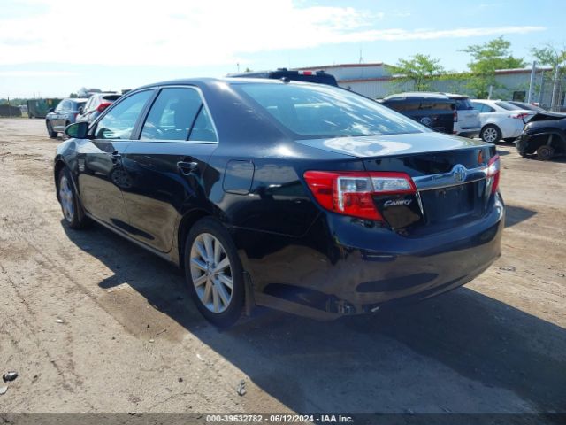4T4BF1FKXER357144 Toyota CAMRY XLE