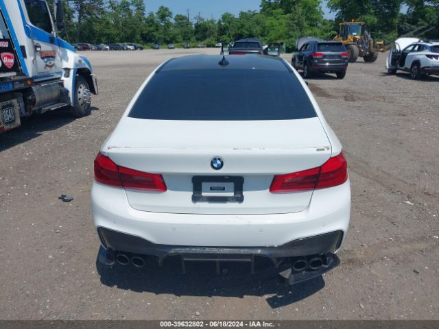 WBSJF0C50KB447681 BMW M5