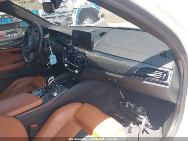 WBSJF0C50KB447681 BMW M5