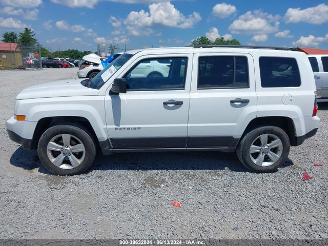 1C4NJRBB8HD127802 Jeep Patriot Sport 4x4