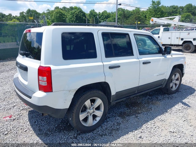 1C4NJRBB8HD127802 Jeep Patriot Sport 4x4