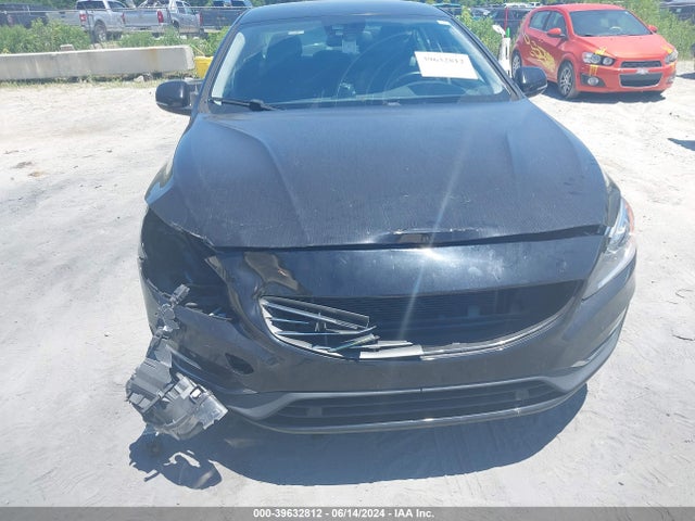 YV126MFJ6G2409403 Volvo S60 T5 Drive-e