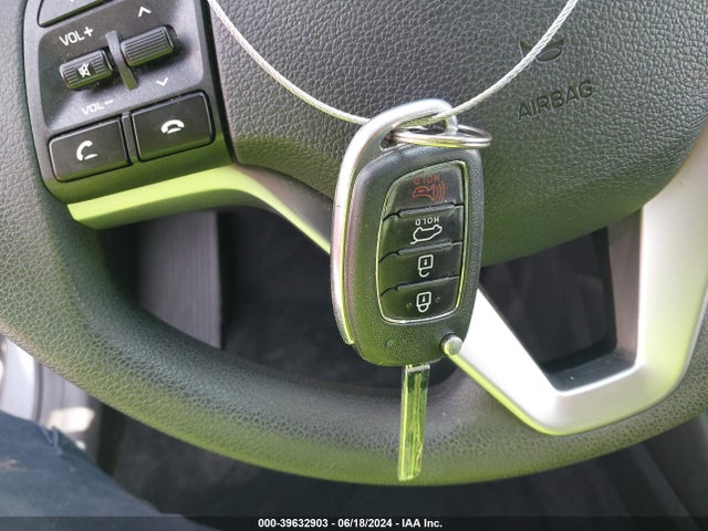 Hyundai TUCSON SE 2019 KM8J23A46KU965616 Image 11