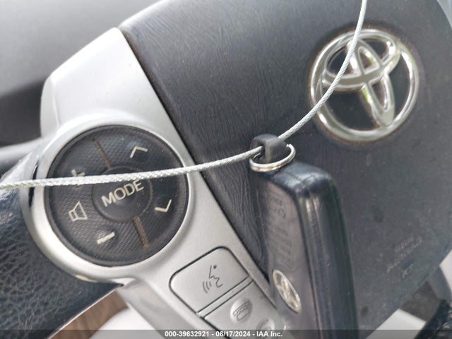 Toyota Prius Four 2015 JTDKN3DU4F0434374 Image 11