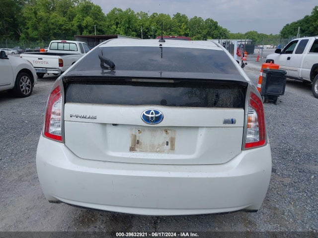 Toyota Prius Four 2015 JTDKN3DU4F0434374 Image 16