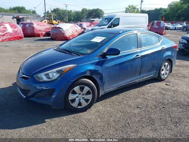 Hyundai ELANTRA SE 2016 KMHDH4AE7GU525762 Image 2